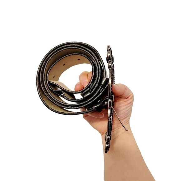 2/$20 Vintage 90s Guess Black Leather Belt - Picture 2 of 4